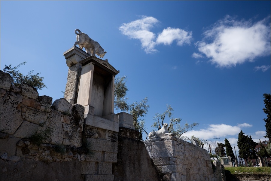 Pomnk Dionysia z Kollytu
